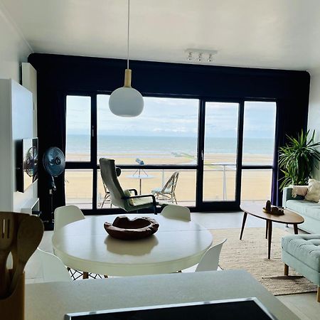 Panoramic Seaview Apartment With Free Private Garage Ostend Luaran gambar