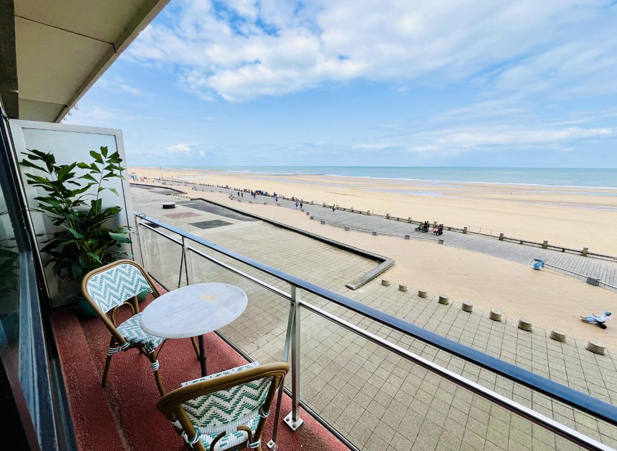 Panoramic Seaview Apartment With Free Private Garage Ostend Luaran gambar